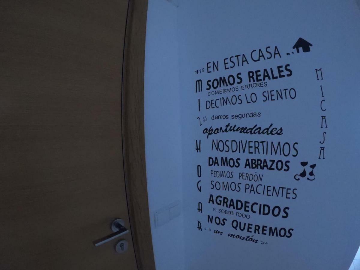 Apartamento A Primera Linea De Mar En 普拉加德阿罗 外观 照片